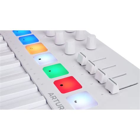 Arturia MiniLab 3 Alpine White Thomann UK