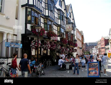 Llandoger Trow Bristol England Hi Res Stock Photography And Images Alamy