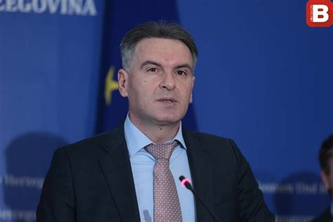 DELEGAT DŽEMAL SMAJIĆ TVRDI Ministar Zukan Helez napokon shvatio da