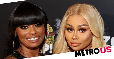 Blac Chynas Mum Slams Her Horrendous Grammys Look Metro News