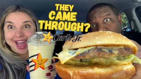 Trying Carls Jr New Big Char Chili Burger Food Review Youtube