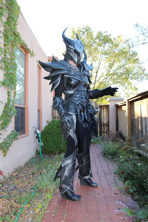 Skyrim Daedric Armor build, female by lsomething on DeviantArt