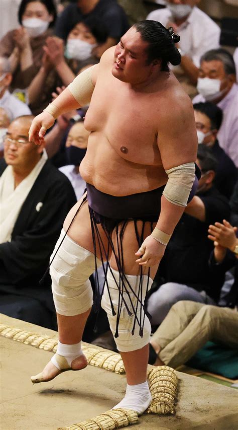 照ノ富士18日に両膝の内視鏡手術 休場問題視しないとの横審発言が手術に踏み切る要因の1つに 大相撲写真ニュース 日刊スポーツ