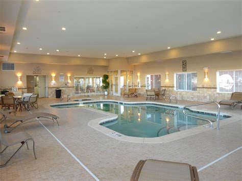 Affordable Hotel in Alpine, TX | Holiday Inn Express & Suites Alpine Southeast