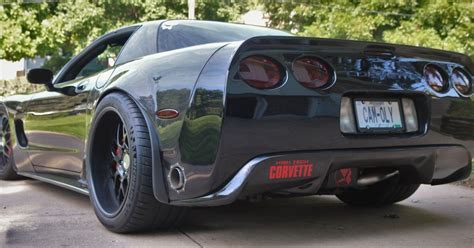 Carbon Flared Rear Fenders For C5 Corvette 2 Inch Wide To Allow Wider Rear Tires C5 Corvette