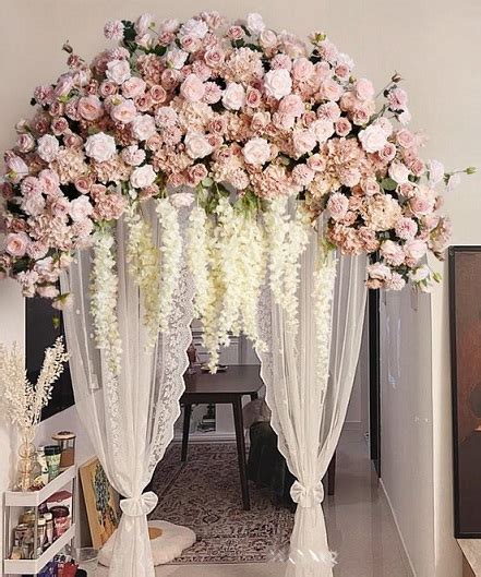 20 Beautiful Flower Decoration Ideas To Refresh Your Home