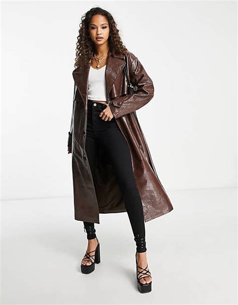 Miss Selfridge Trench Coat En Imitation Cuir Effet Croco Chocolat