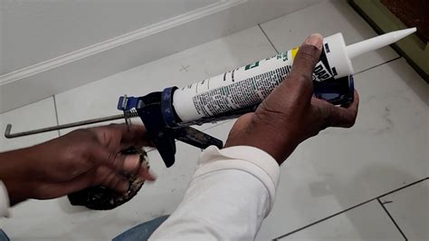 How to Use Caulk for Home Repairs