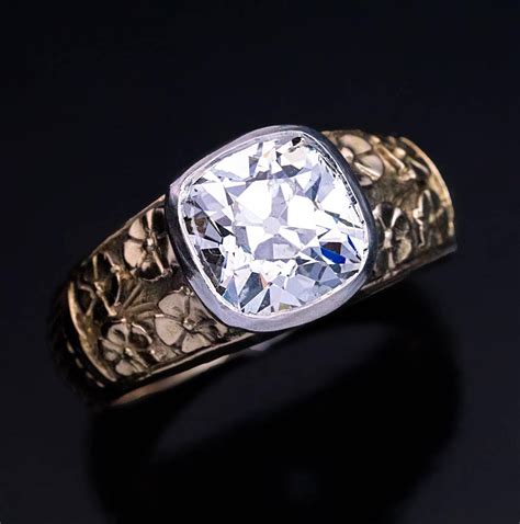 Art Nouveau Antique 2 83 Carat Diamond Chased Gold Men S Ring For Sale