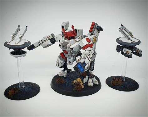 Tau XV8 Crisis Battlesuit : r/Tau40K