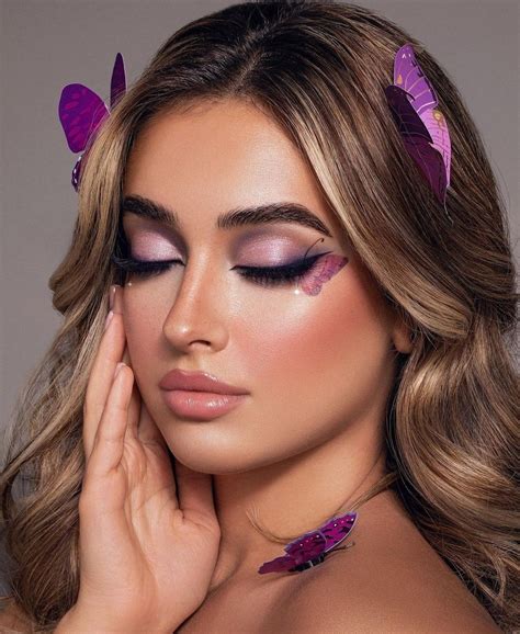 Pin By G N L Demirhan On Makyaj Delisi Fashion Makeup Editorial