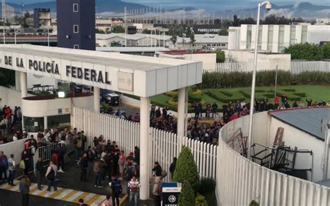 Chilango Policías Federales Protestan En Contra De La Guardia Nacional