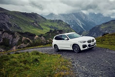 Car review: 2020 BMW X3 xDrive30E is fun and fuel-sipping