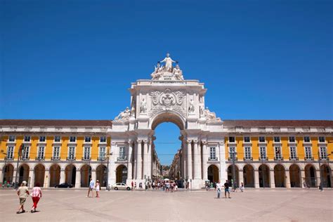 Entrada Al Arco De Rua Augusta Lisboa