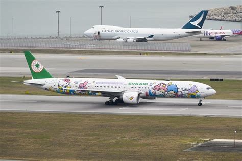 Eva Air Hello Kitty Shining Star Livery B 16722 Boeing Flickr