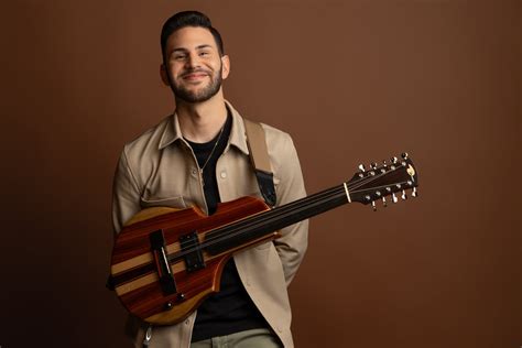 Luis Sanz sorprende con nuevo tema Cuatro Beats - Primera Hora