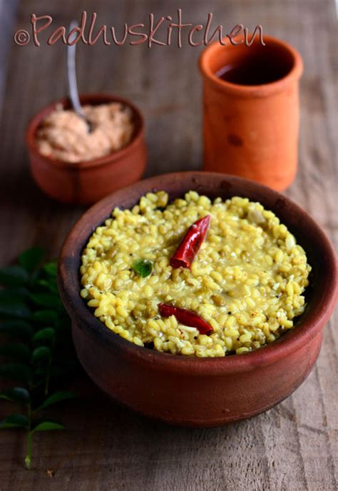 Payaru Kanji Recipe Pachai Payaru Kanji With Thenga Chammanthi