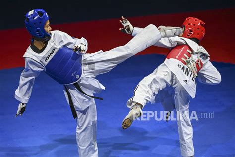 Final Taekwondo Kyorugi Under 46 Kg Putri PON XX Papua Republika Online