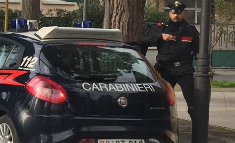 Arriva In Bici E Tenta Il Furto Nel Capannone Ma Gli Va Male Arrestato