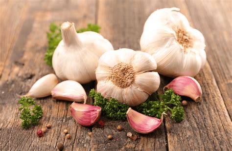 Proven Health Benefits Of Garlic Yummieliciouz