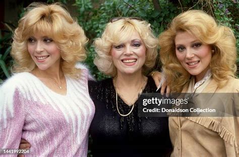 American Actresses And Sisters Judy Landers And Audrey Landers Pose News Photo Getty Images