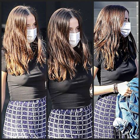 Ana De Armas Loves Showing Off Her Perky Tits Scrolller