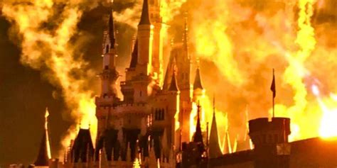 Guests Watch As Disney Castle Is Devoured By Flames Disney Dining