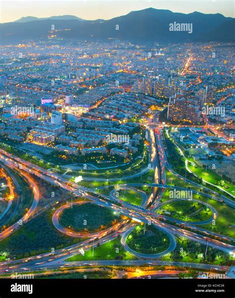 Teheran Skyline Stockfotos Und Bilder Kaufen Alamy