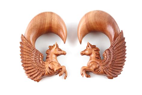 Pegasus Hangers Wooden Pegasus Plugs Pair A069 Two Feather Plugs