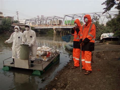 Riset Ecoton Sampah Di Sungai Surabaya Adalah Popok Bayi