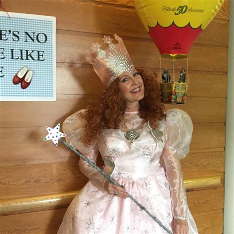 Adult Glinda Costume