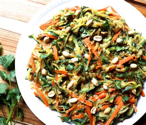 Thai Peanut Zucchini Noodles