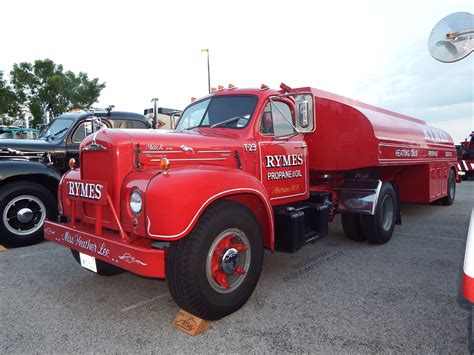 1958 Mack B 61 Thermodyne Vintage Tractor Trailer Tanker T Flickr