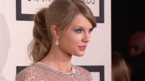 Taylor Swift Wins Groping Trial Against Radio Dj