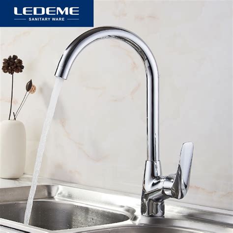 LEDEME Kitchen Faucet Pull Out Spray Rotary Brushed Sink Mixer Tap