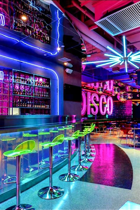 Nightclub Design, Nightclub Bar, Neon Aesthetic, Nightclub Aesthetic ...