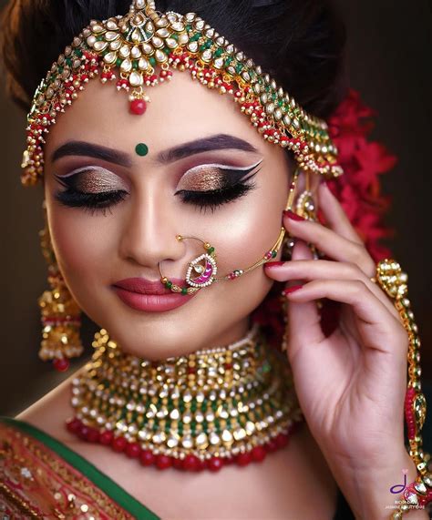 Image May Contain Person Closeup Maquillaje De Boda India