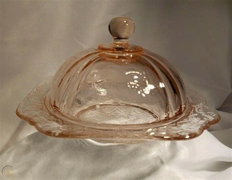 Vintage Pink Depression Glass Butter Dish With Dome Lid 2018200677