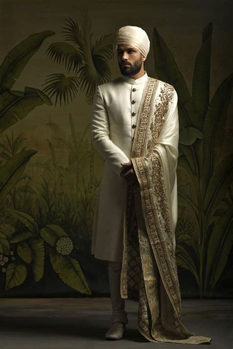 Indian Wedding Dresses For Men