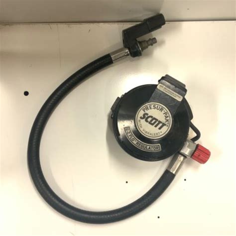 Scott E Z Flo Regulator W Vibralert Presur Pak Scba