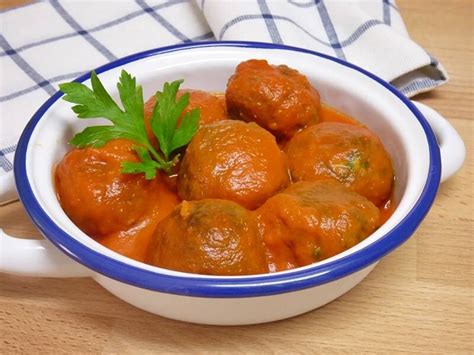 Alb Ndigas De Espinacas Y Pollo Cocina Y Recetas F Ciles