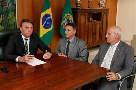 Decreto Do Presidente Bolsonaro Obriga Postos A Informar Composi O Do