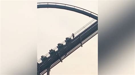 Riders Forced To Walk Down After Roller Coaster Malfunction The