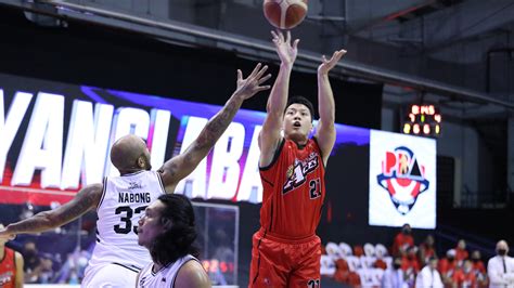 Alaska Wrecks Blackwater With Strong Nd Half In Pba Season Opener