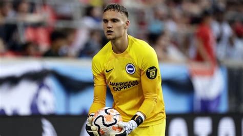 Capai Kesepakatan Dengan Brighton Chelsea Segera Datangkan Kiper Baru