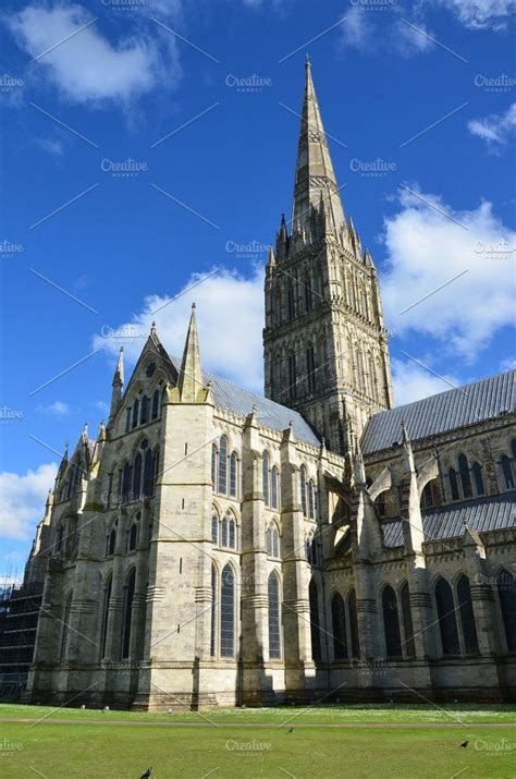 Salisbury Cathedral | Salisbury cathedral, Cathedral, Architecture photo