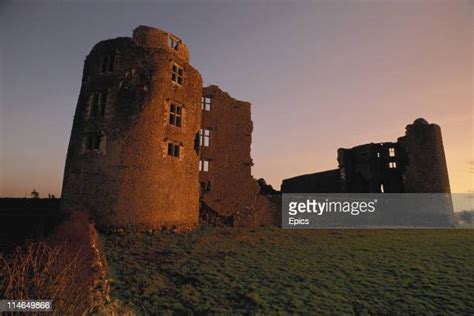 22 Roscommon Castle Stock Photos, High-Res Pictures, and Images - Getty Images