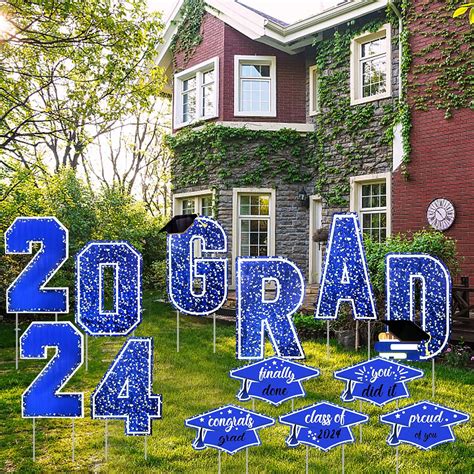 Hxxf Graduation Yard Sign Class Of 2024 Decorations 13pcs