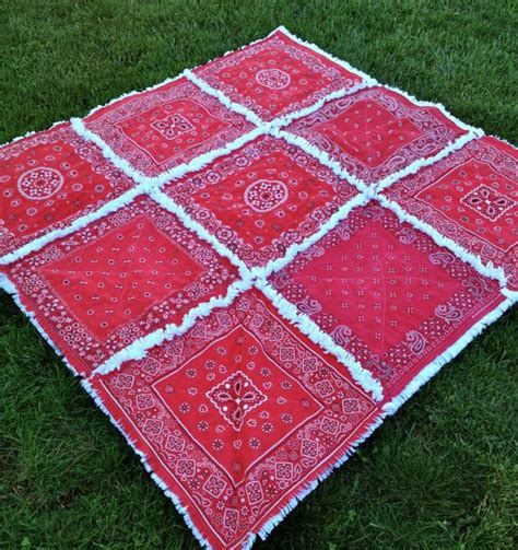 Red bandana rag quilt etsy – Artofit