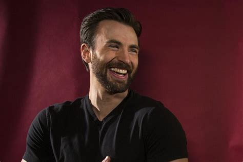 Chris Evans Thanks Fans For Support After Nude Photo Scandal Los